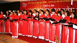 Le Vietnam participe à la Semaine des cultures étrangères à Paris